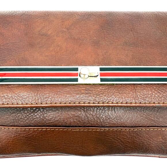 Vintage 60s Taurus Brown Leather Clutch Bag w/ Red Enamel Clasp Mod Purse - Picture 2 of 16